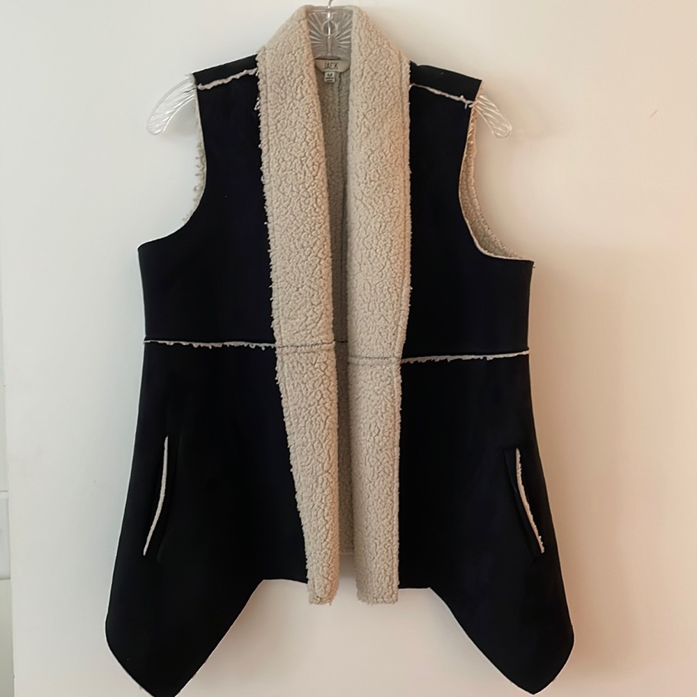 🌸SOLD🌸 Jack by BB Dakota Faux Suede Vest - Picture 1 of 5